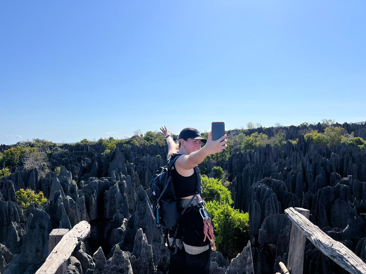 10-DAY NATURE & CULTURE TOUR: FROM ANDASIBE RAINFOREST TO THE BAOBAB HEARTLAND